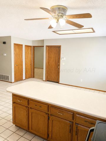 906 N FAIRMONT Street, Amarillo, TX 79106