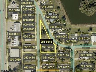 536 Glendale AVE, Lehigh Acres, FL 33936