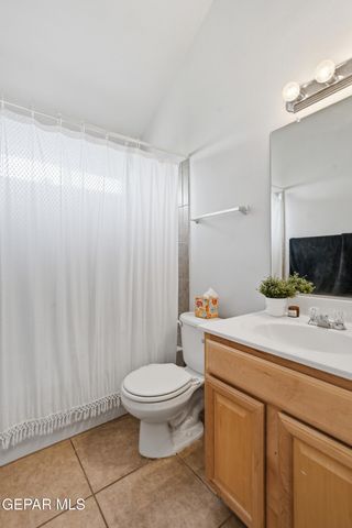 252 BARNSWORTH Court, El Paso, TX 79932