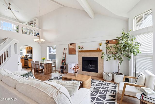 252 BARNSWORTH Court, El Paso, TX 79932