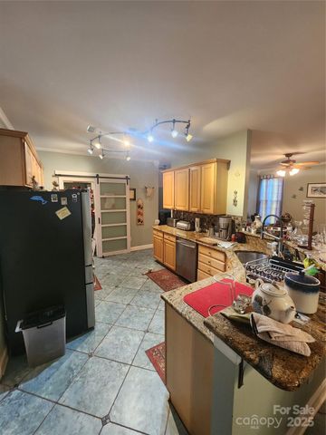 9438 Valley Road, Charlotte, NC 28270