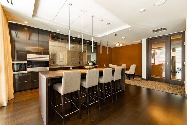 32 Traveler St 411, Boston, MA 02118