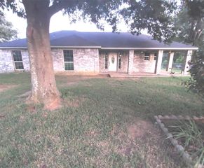 1173 Vz County Road 3425, Wills Point, TX 75169