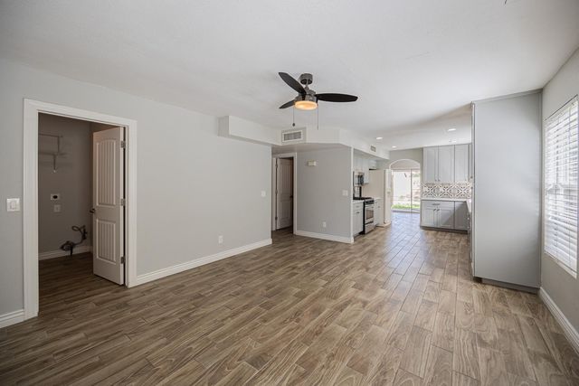 7542 W Cinnabar Avenue, Peoria, AZ 85345