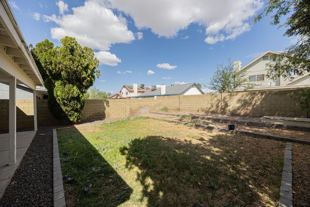 7542 W Cinnabar Avenue, Peoria, AZ 85345