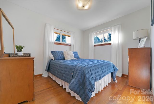 112 Allison Road, Brevard, NC 28712