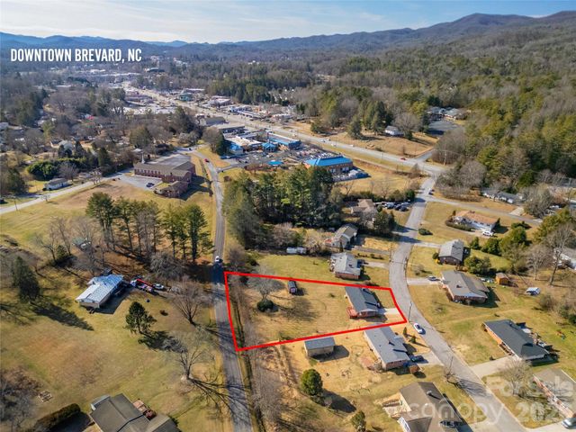 112 Allison Road, Brevard, NC 28712