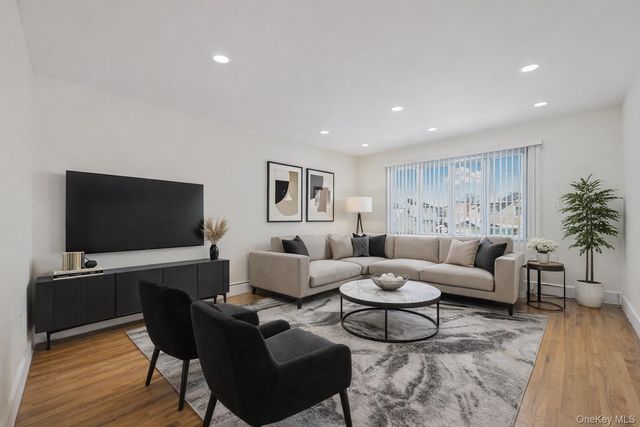 60 Saint Johns Avenue, Valley Stream, NY 11580