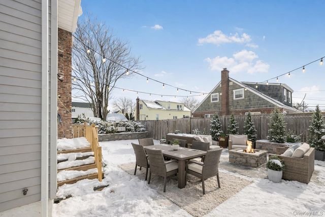 60 Saint Johns Avenue, Valley Stream, NY 11580