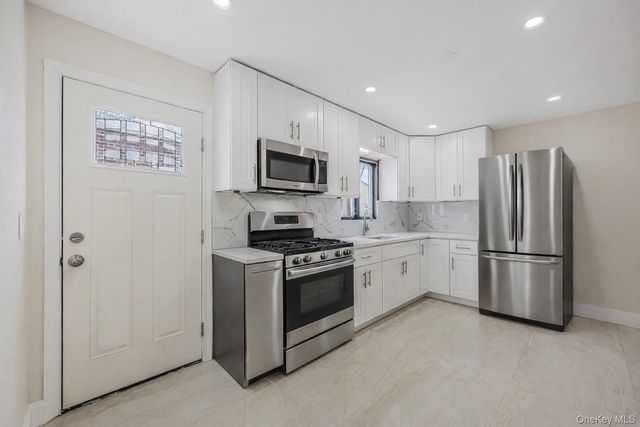 60 Saint Johns Avenue, Valley Stream, NY 11580