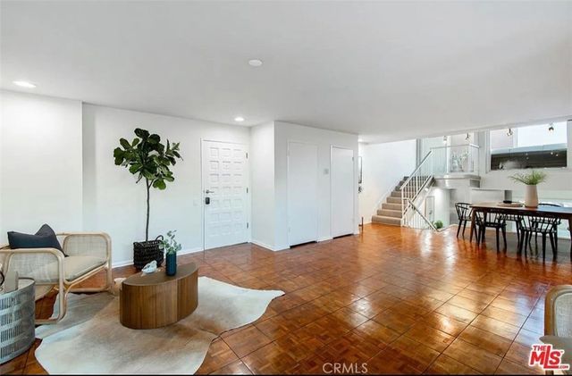 6400 Pacific 311, Playa Del Rey, CA 90293