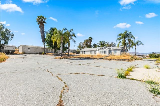 22540 Markham Street, Perris, CA 92570