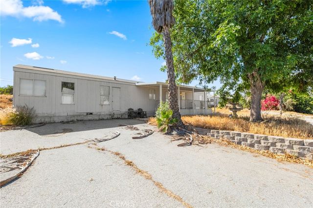 22540 Markham Street, Perris, CA 92570