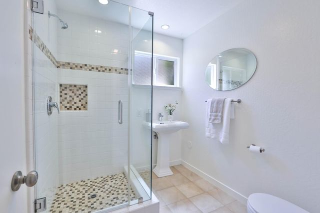831 Kipling Street, Palo Alto, CA 94301