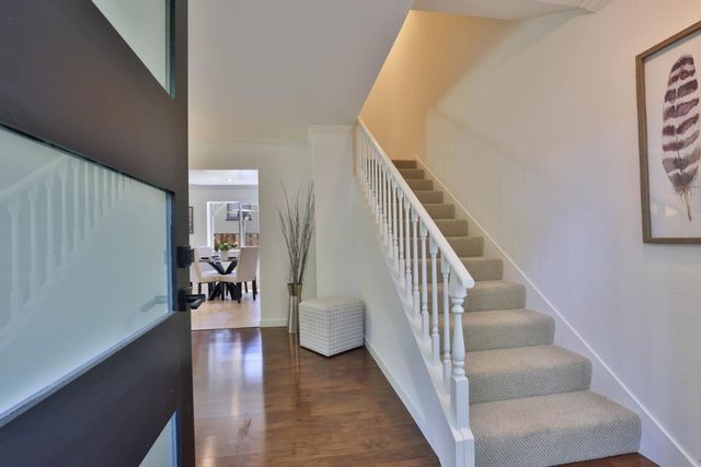 831 Kipling Street, Palo Alto, CA 94301