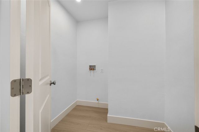 3477 Floresta, Los Angeles, CA 90043