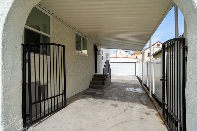 3477 Floresta, Los Angeles, CA 90043