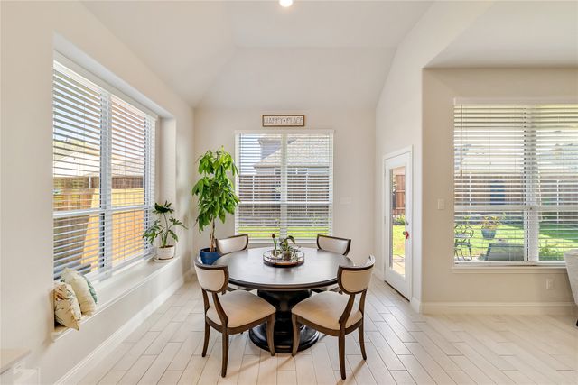 704 Fencerow Trail, Weston, TX 75009