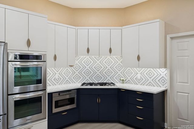 10 Rogers Wood, San Antonio, TX 78248