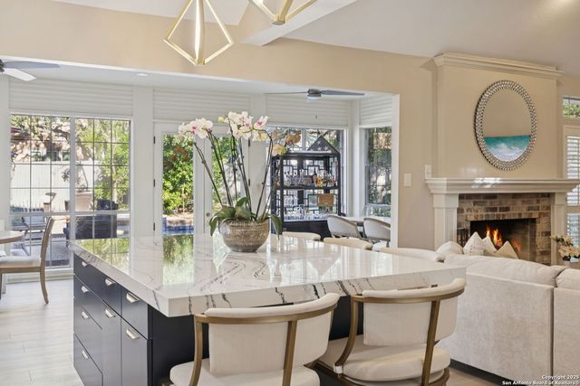 10 Rogers Wood, San Antonio, TX 78248