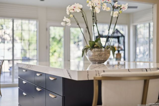 10 Rogers Wood, San Antonio, TX 78248