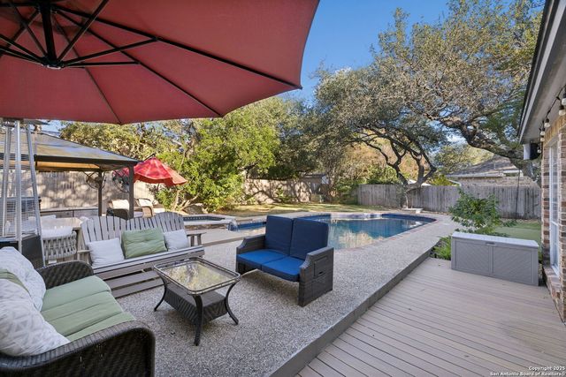 10 Rogers Wood, San Antonio, TX 78248