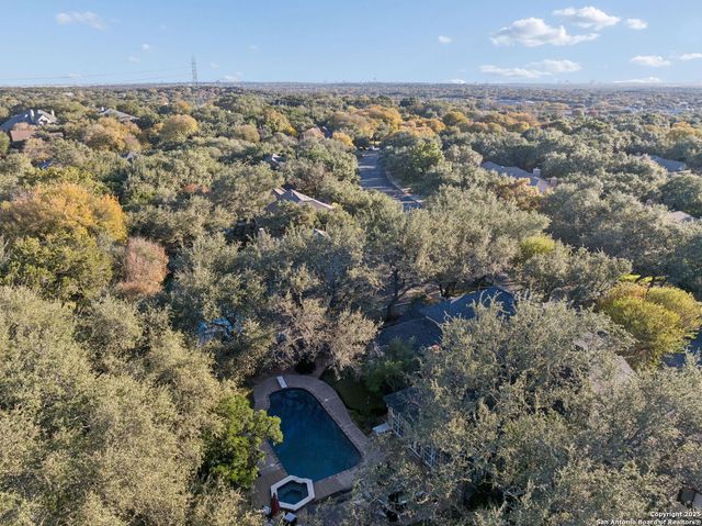 10 Rogers Wood, San Antonio, TX 78248