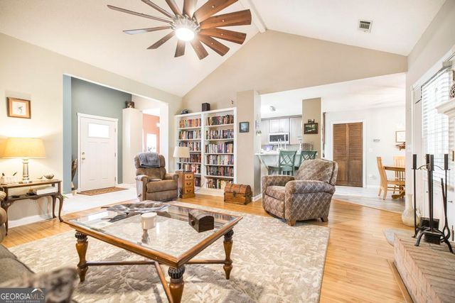 105 Kentucky Downs, Perry, GA 31069