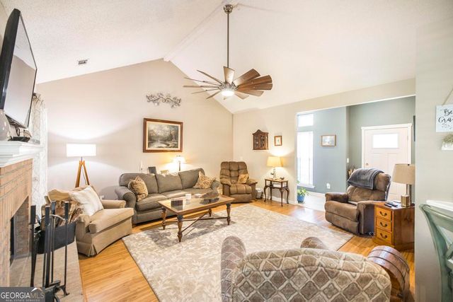 105 Kentucky Downs, Perry, GA 31069