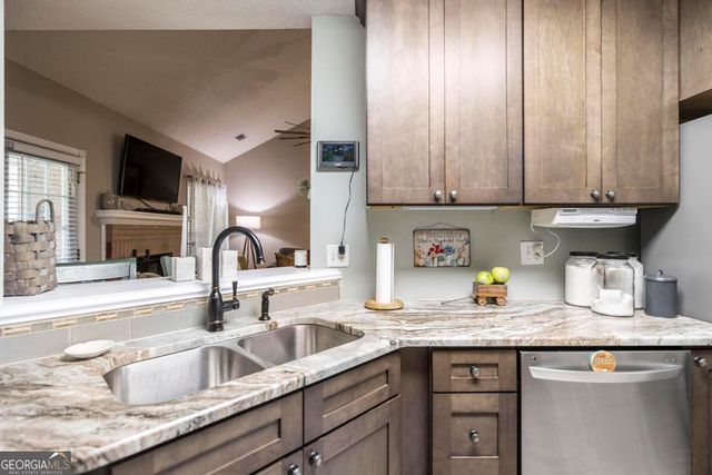 105 Kentucky Downs, Perry, GA 31069