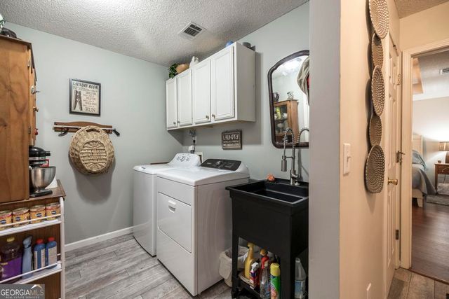 105 Kentucky Downs, Perry, GA 31069