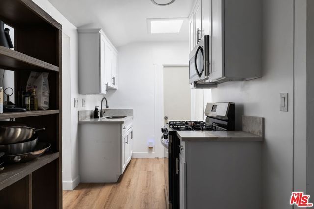 232 Howland Canal, Venice (los Angeles), CA 90291