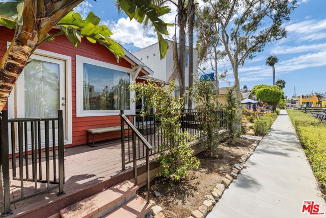 232 Howland Canal, Venice (los Angeles), CA 90291