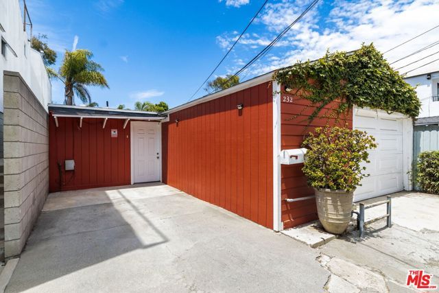 232 Howland Canal, Venice (los Angeles), CA 90291