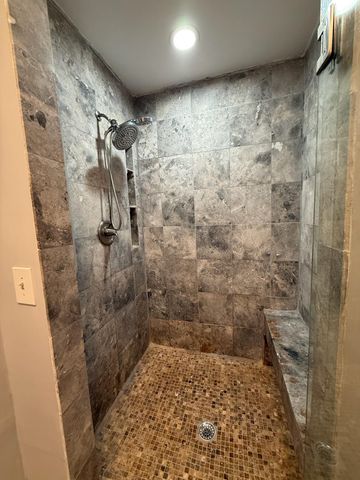 340 S Owasso Boulevard W, Roseville, MN 55113