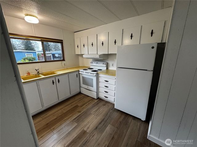 8527 31st Avenue S, Lakewood, WA 98499