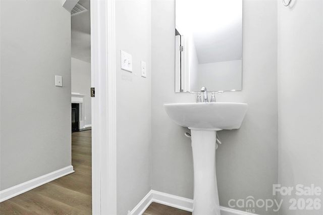 7113 Somerford Road, Charlotte, NC 28215