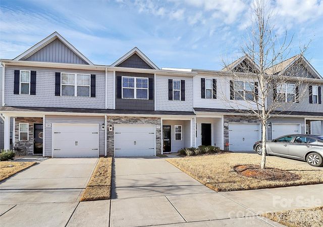 7113 Somerford Road, Charlotte, NC 28215