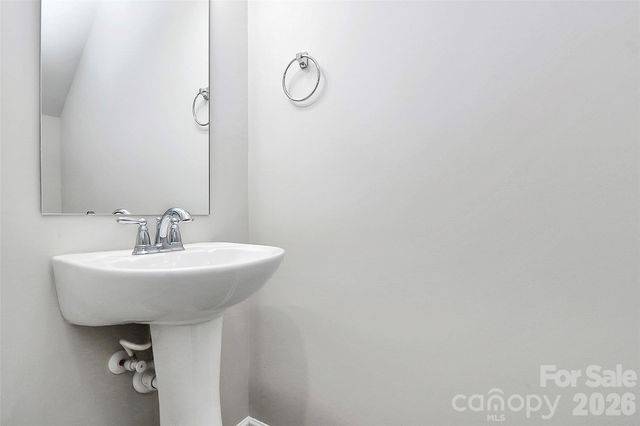 7113 Somerford Road, Charlotte, NC 28215