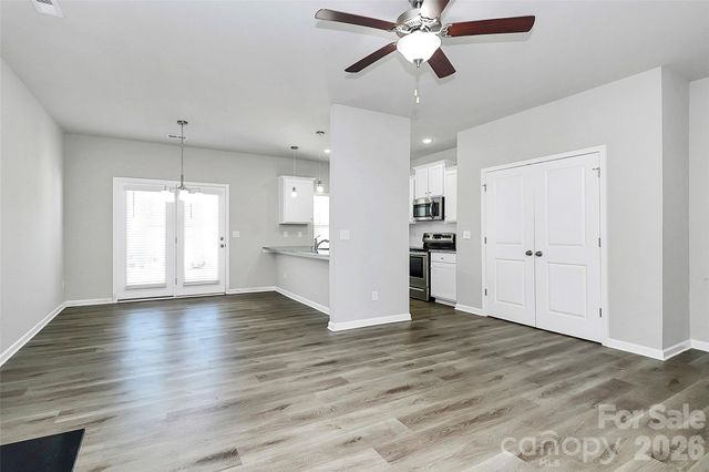 7113 Somerford Road, Charlotte, NC 28215