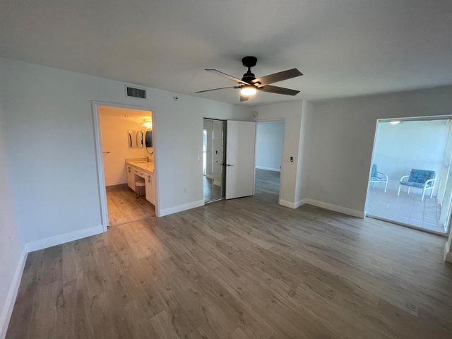14111 Royal Vista Drive 202, Delray Beach, FL 33484