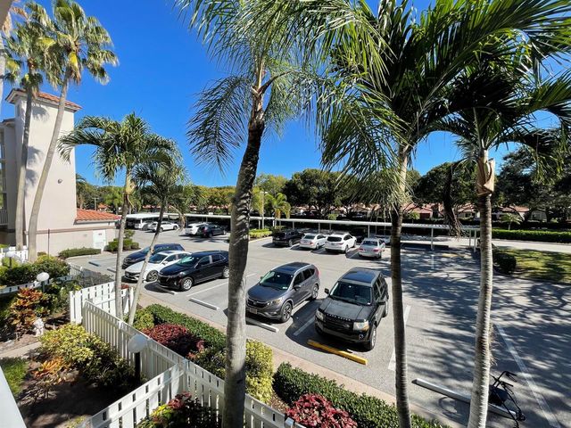 14111 Royal Vista Drive 202, Delray Beach, FL 33484