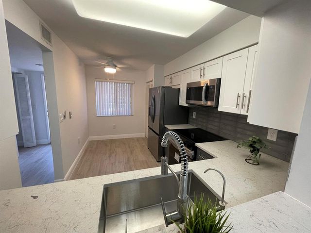 14111 Royal Vista Drive 202, Delray Beach, FL 33484