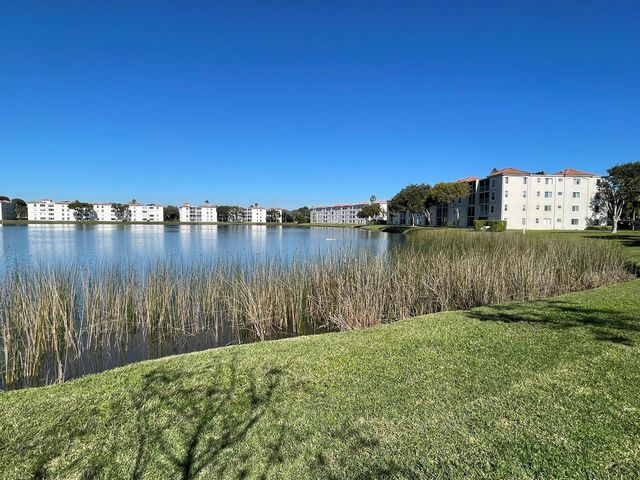 14111 Royal Vista Drive 202, Delray Beach, FL 33484