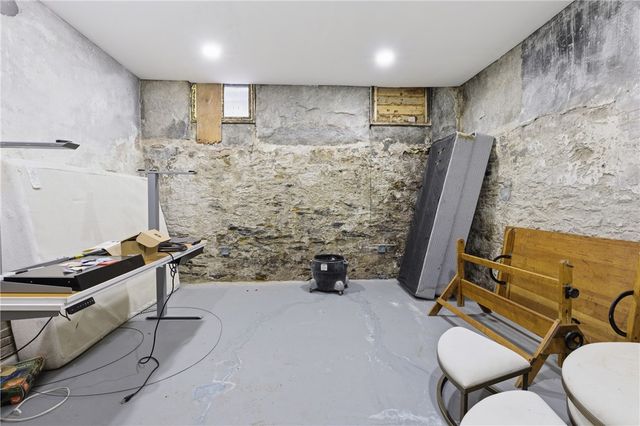 40 Sycamore Street, Providence, RI 02909