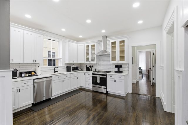 40 Sycamore Street, Providence, RI 02909