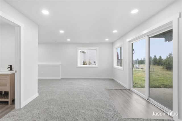 6478 Avalon Drive, Caledonia, MI 49316