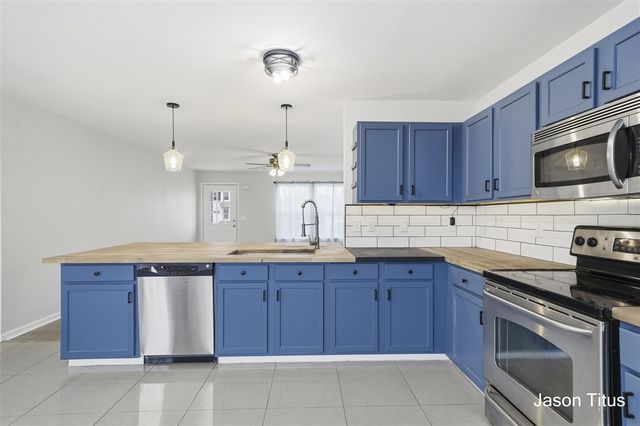 6478 Avalon Drive, Caledonia, MI 49316