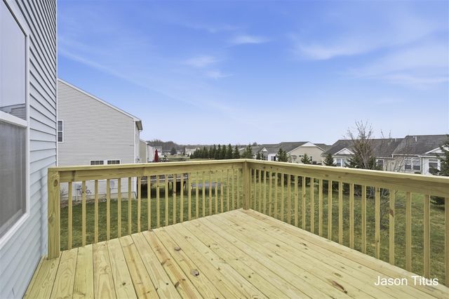 6478 Avalon Drive, Caledonia, MI 49316