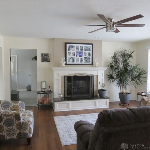 309 Hillcrest Court, Sidney, OH 45365